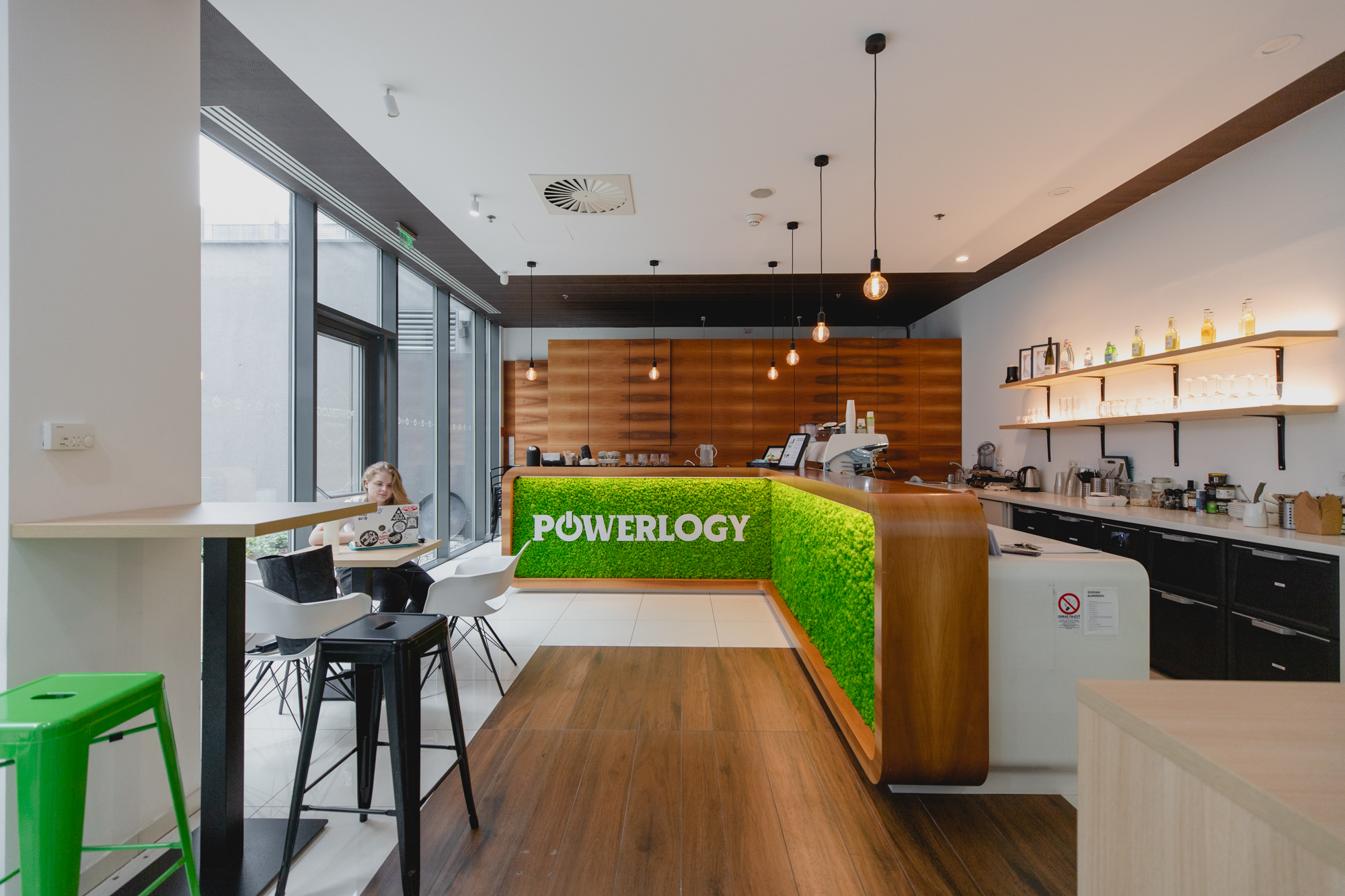 POWERLOGY — 3